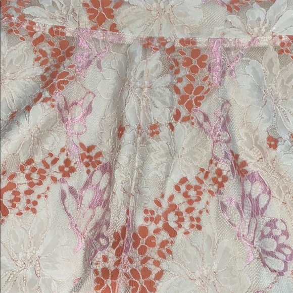 NWT Lovers & Friends Romper - Picture 5 of 7